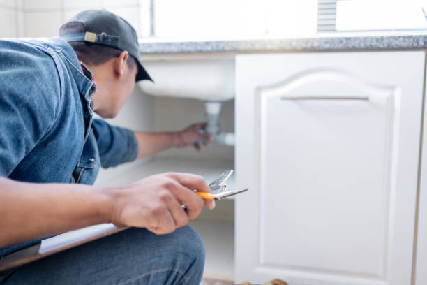 Best Shower Repair Services  in Santa Clara, NM